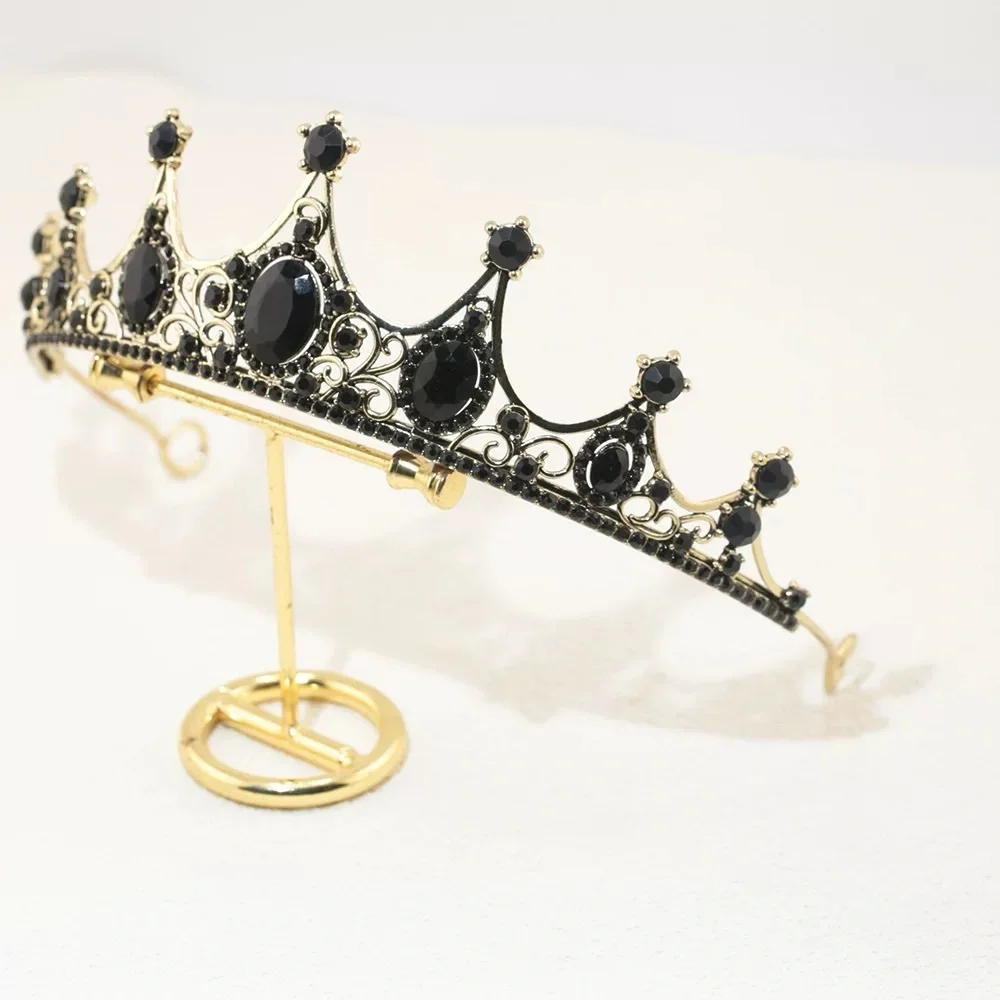 Elegant Black and Gold Tiara